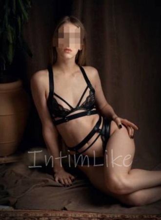 Стриптизерша Нинка №8775, 26 лет